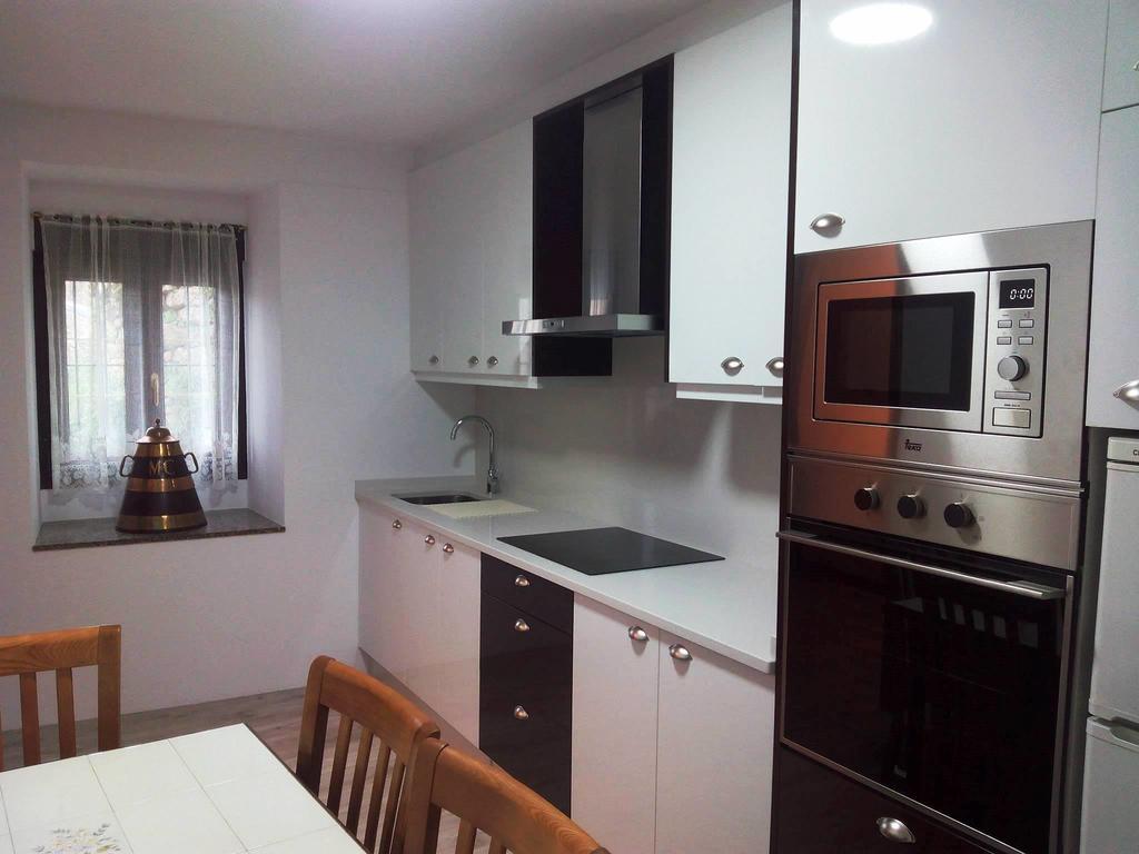 O Cruceiro Guest House Lires Ngoại thất bức ảnh