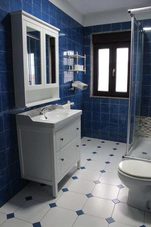 O Cruceiro Guest House Lires Ngoại thất bức ảnh