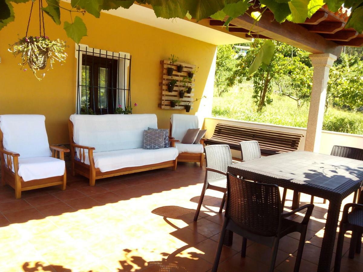 O Cruceiro Guest House Lires Ngoại thất bức ảnh